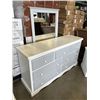 Image 5 : 2 TONE DRESSER AND MATCHING NIGHT STAND