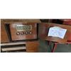 Image 5 : CHISOLM 625A TUBE RADIO WITH TURNTABLE. FOR PARTS OR REPAIR
