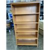 Image 1 : 5 FOOT BOOKSHELF