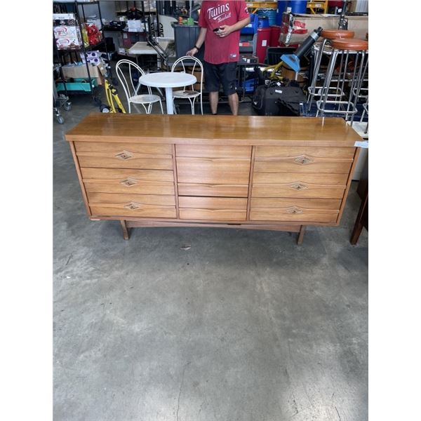 MCM SOLID WALNUT 9 DRAWER DRESSER