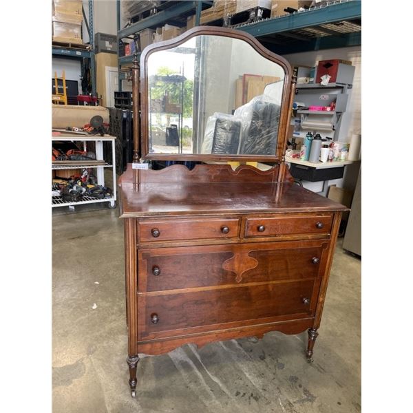 MCM 4 DRAWER DRESSER WITH VANITY