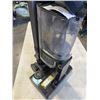 Image 2 : SHARK STRATOS CORDLESS STICK VACUUM WORKING WITH POWER SUPPLY