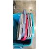 Image 3 : 6 PLASTIC STORAGE TOTES WITH LIDS
