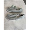 Image 2 : SANUK WOMANS DONNA HEMP SHOES. SIZE 6 US