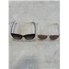 Image 1 : PAIR OF JONES NEW YORK AND PAIR OF OSCAR DE LA RENTA SUNGLASSES