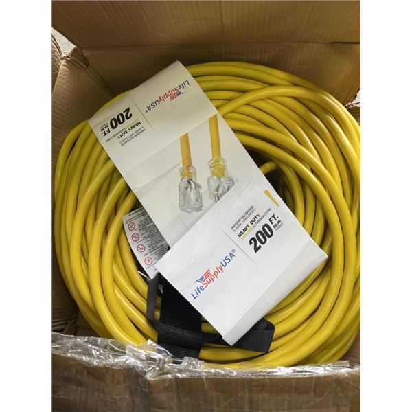 200 FT HEAVY DUTY LIGHTED YELLOW EXTENSION CORD. 10AWG/3C