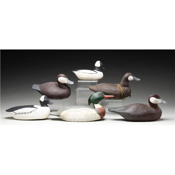 6 ROBERT HOLZWORTH WORKING WOODEN DECOYS.