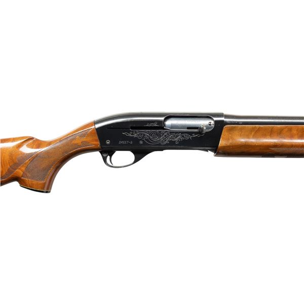 REMINGTON 1100 SEMI AUTO SHOTGUN