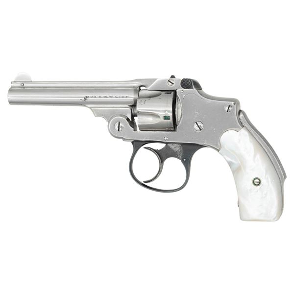 SMITH & WESSON 32 SAFETY HAMMERLESS DA REVOLVER.