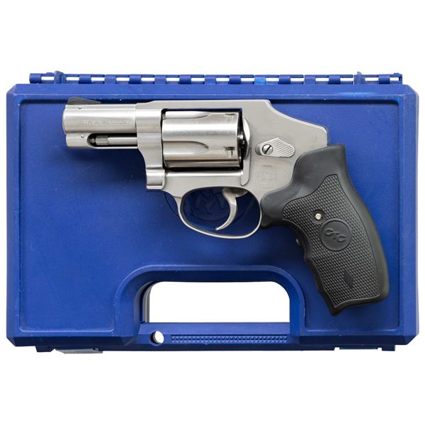 SMITH & WESSON MODEL 940-1 DA REVOLVER.