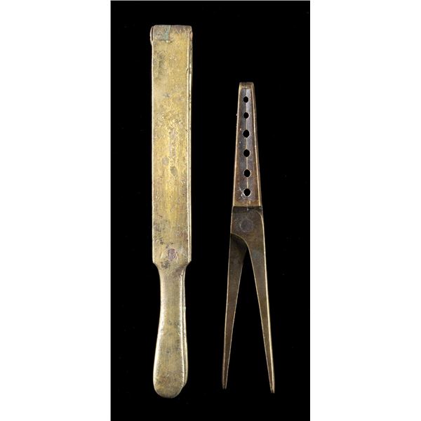 TWO 18TH CENTURY BRASS GANG MOLDS.