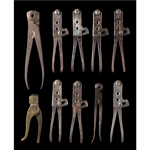 LARGE GROUP OF CIVIL WAR MANHATTAN BULLET MOLDS.