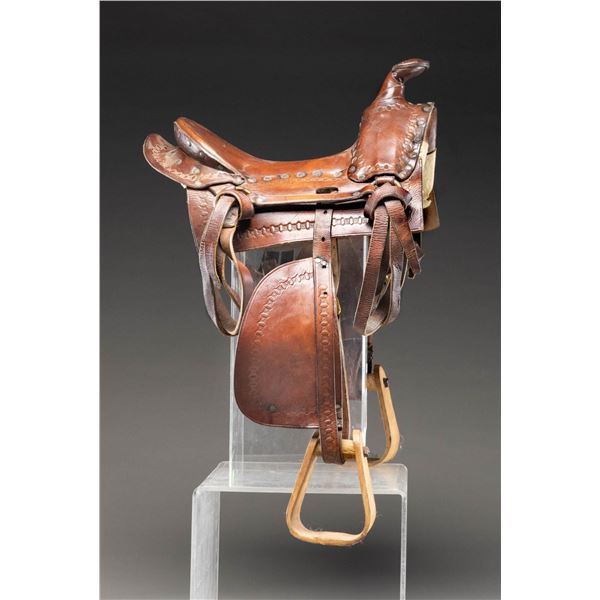 EARLY 20TH CENTURY STYLE PONY SADDLE.