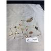 Image 2 : Nice Lot of Vintage Stick Pins and Tie Clips