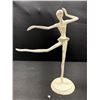 Image 3 : Beautiful Cast Iron Ballerina