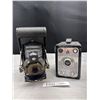 Image 1 : 2 Antique Cameras