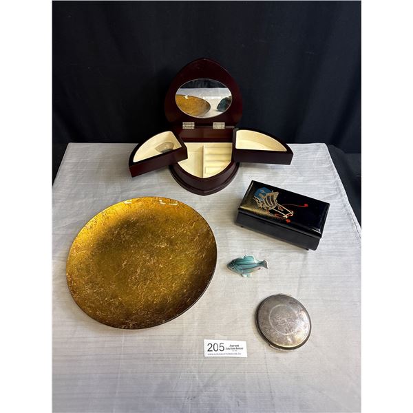 Vintage Collectible Lot Laquered Asian Jewelry Box Compact Gold Plate Jewelry Box etc
