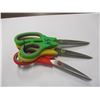 Image 2 : NEW:  3 PAIR OF SCISSORS