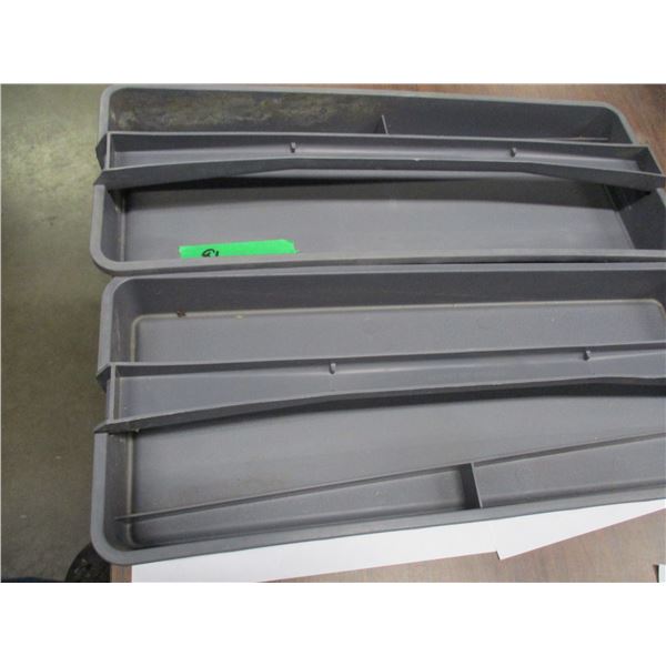 2 GREY TRAYS