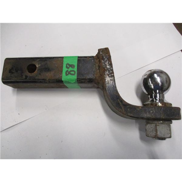 2" BALL (APPROX. 4" DROP ON HITCH)
