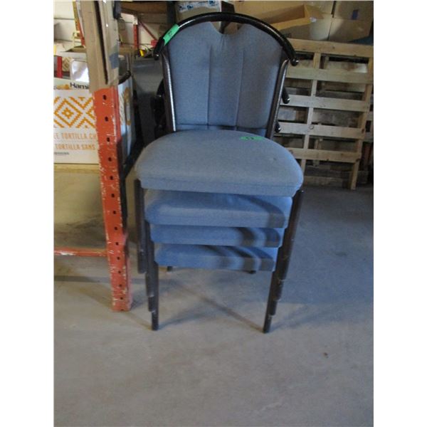 4 BLUE CLOTH CHAIRS