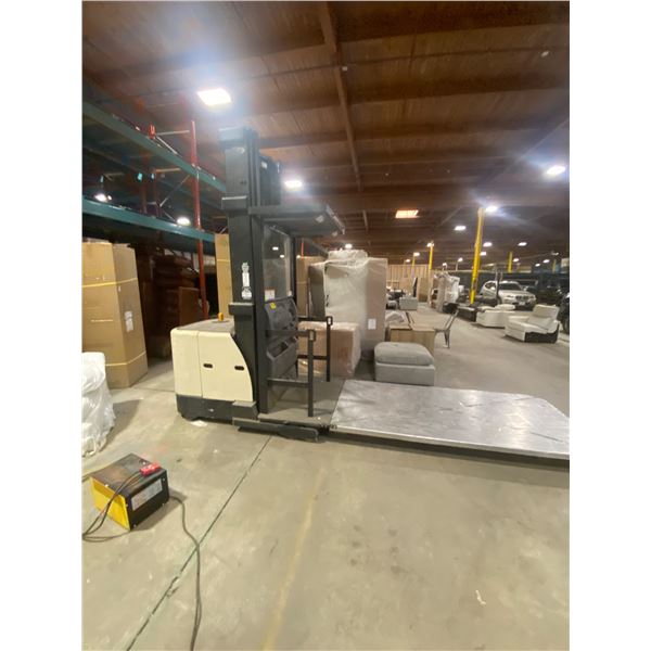 Order picker w recent  replacement  battery This is not unreserved we will call with the highest bid