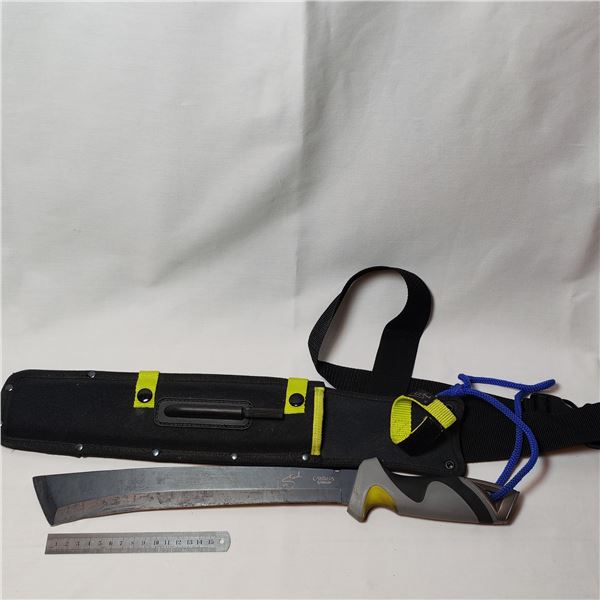 Camillus Carbonitride Titanium Machete