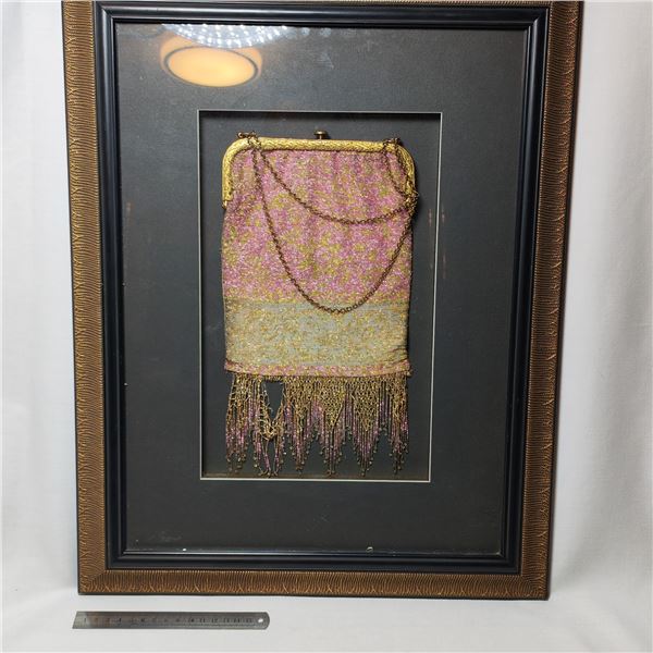 Beaded 1020’s Original Woman’s Purse in Frame Appraised at $900
