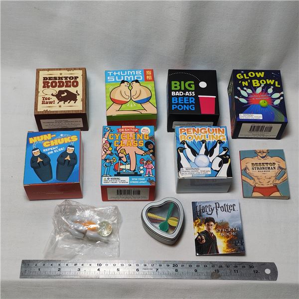 Desktop Novelty Lot