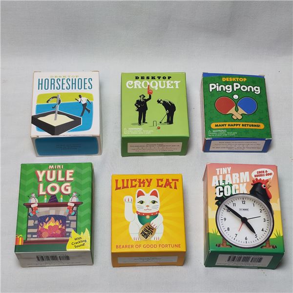 Desktop Novelty Lot