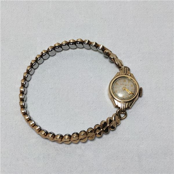 Bulova Swiss Antique Womans Mechanical Wrist Watch