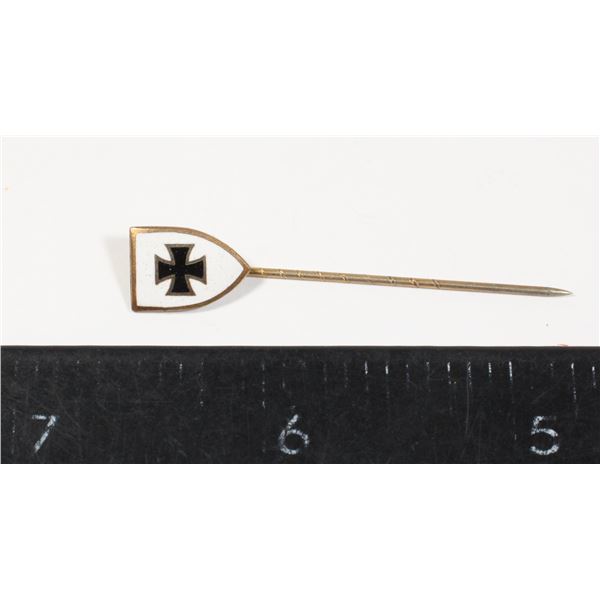 #410 WW1/WW2 German Patriotic Iron Cross Pin