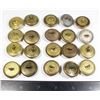 Image 2 : #629 20 WW2/ Assorted Canadian Regimental Buttons