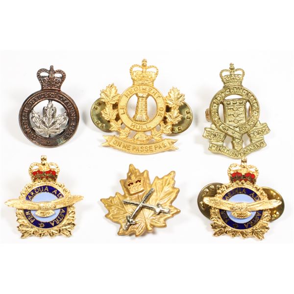 #645  Cold War Canadian Collar Badge lot RCAF