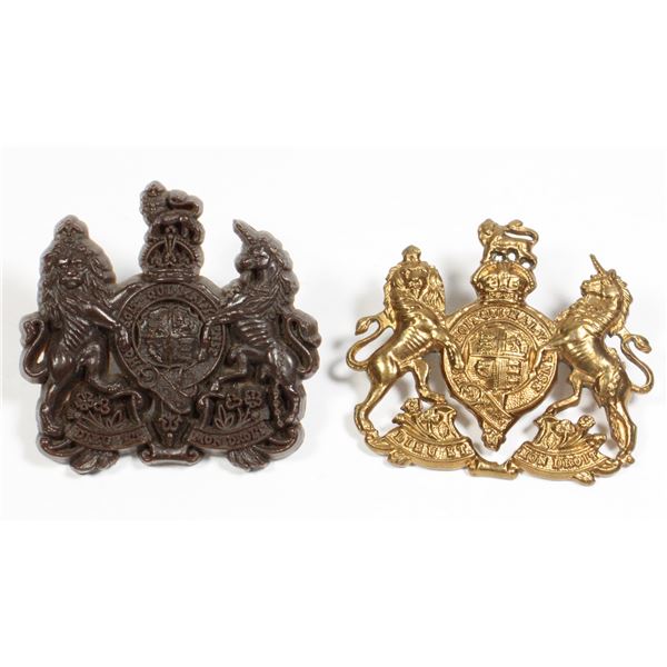 #654 WW2 General List cap badges inc Bakelite type