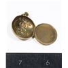 Image 2 : #763 WW2 Canadian Button Pendant Photo Holder