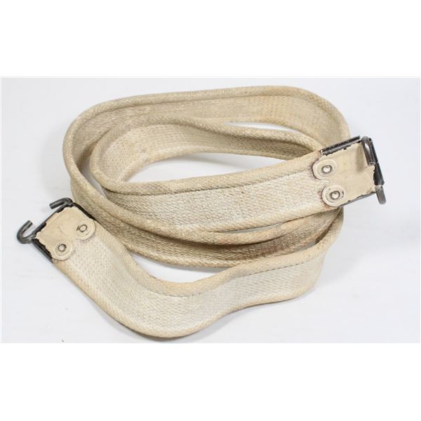 #978 WW2 Canadian Enfield Rifle Strap Parade