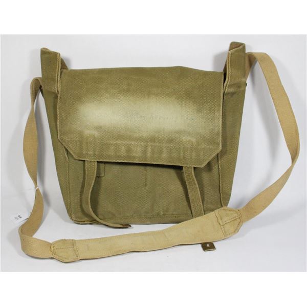 #979 WW2 P37 Pattern Web Equipment Small Pack