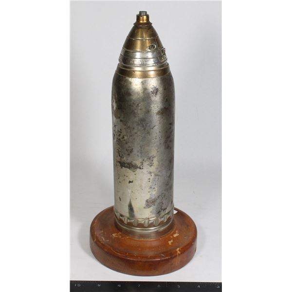 #1038 World War One WW2 Shell on Stand