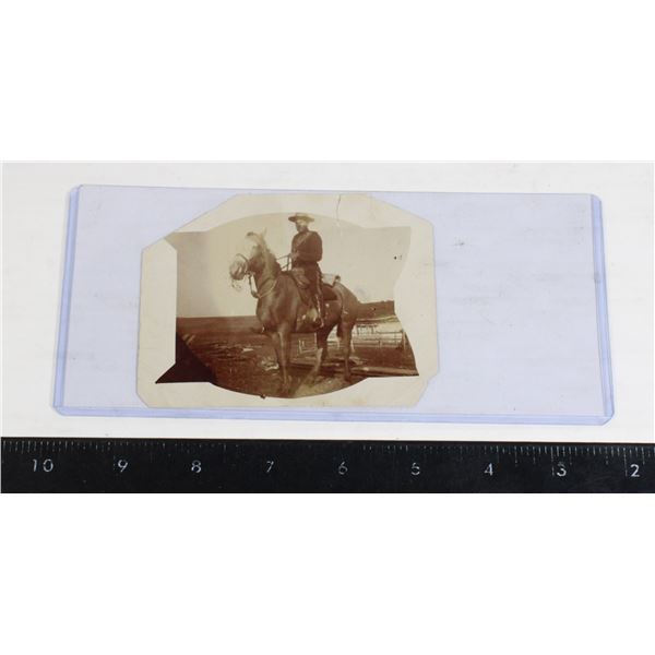 #1206 1900's WW1 Canadian Mounted Solider Photo