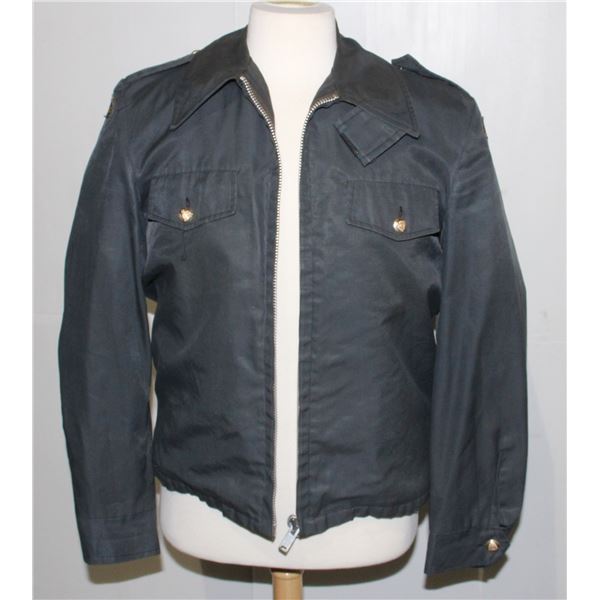 #1270  RCMP Winter Jacket Size 44 with insignia