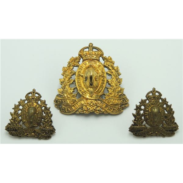 #1294 WW2 RCMP Cap badge collar badge set Scully