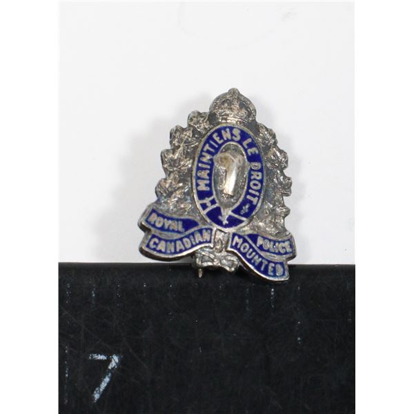 #1298 WW2 Silver Royal Canadian Mounted Police Pin