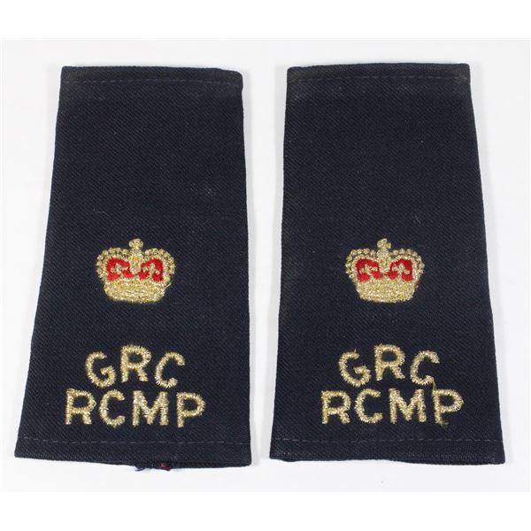 #1323 GRC RCMP Shoulder Boards