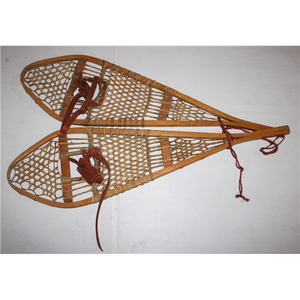 #1475 Vintage Gros Louis Made in Canada Snowshoes