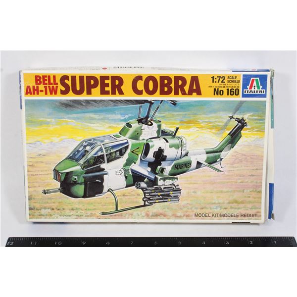 #1540 Italeri Bell AH-1W Super Cobra Kit