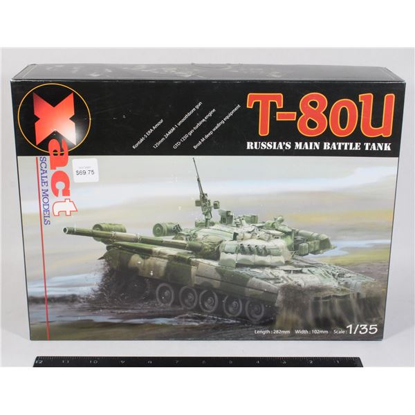 #1555 Xact 1:35 t-80U Russian Battle Tank