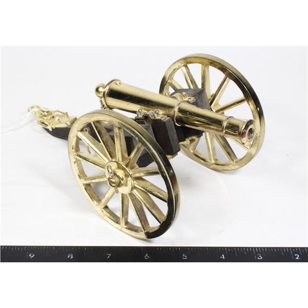 #1562 9in Brass and Wood Artillery Cannon Model