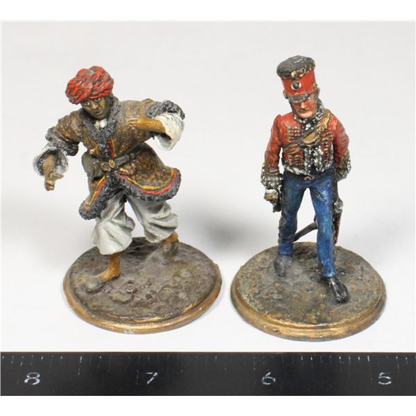 #1624 2 Figures Men at Arms Autographed Collection