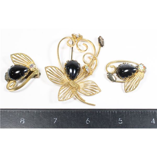#1713 Ladies Costume Jewelry Broach Earring Set